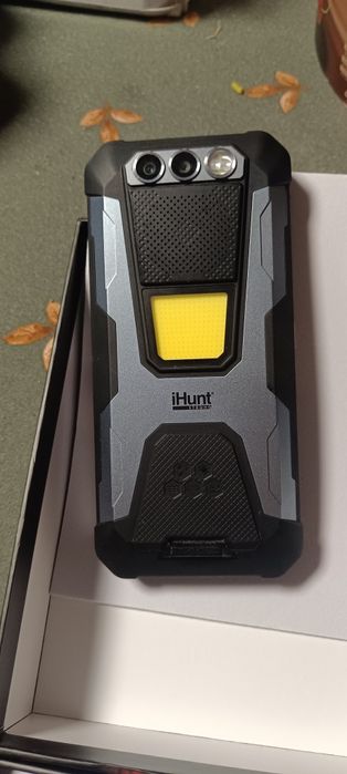 Tel iHunt p22000