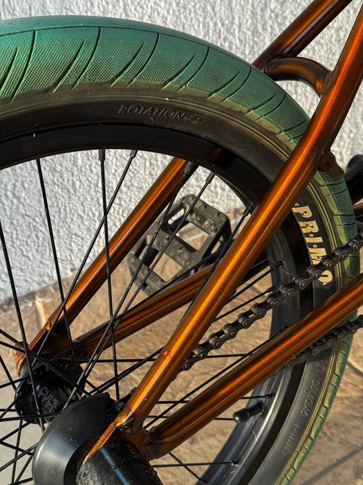 Vând bicicletă BMX custom street, park, plaza, Cult Gateway Bike 20.5.