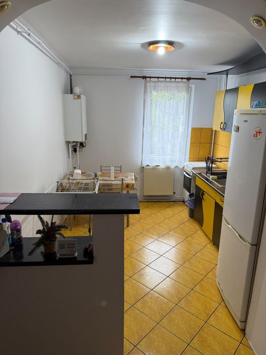 Caut coleg apartament nefumator