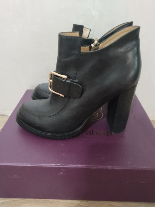 Осенние каблуки с замком