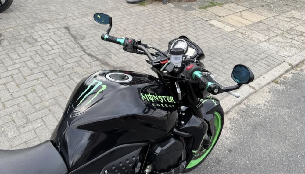 Kawasaki z750 naked (nu mt 07,hornet A2,cb,gsr,xj)