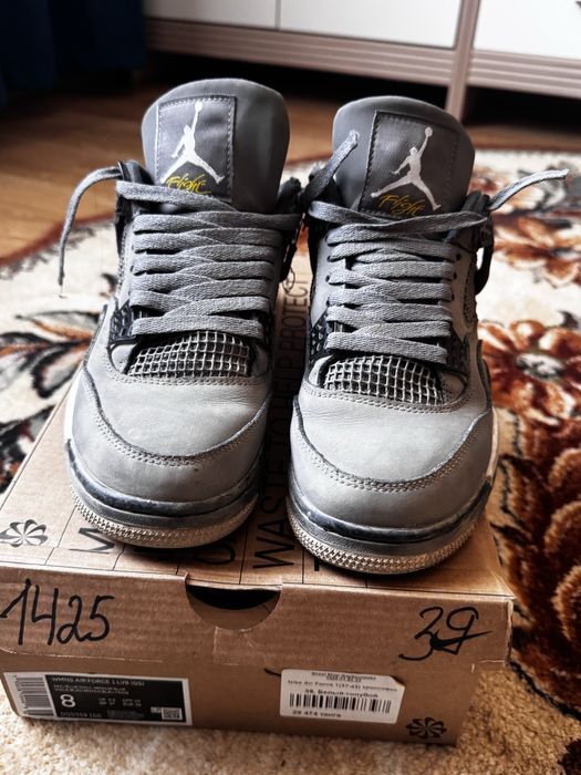 Продается кроссовки Jordan