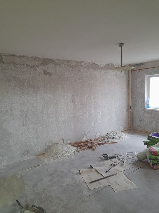 Oferta apartament 3 camere central Rosiori de vede