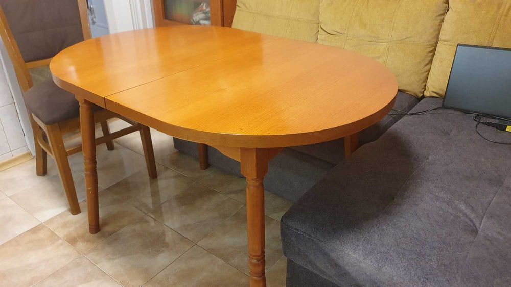 кухненска маса - разтегателна