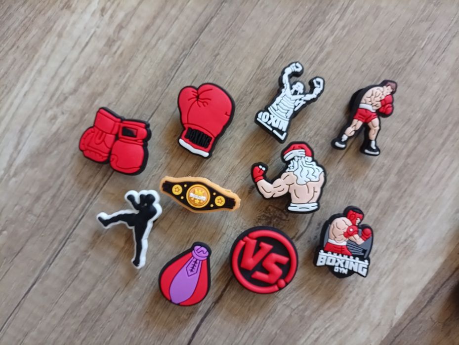 Crocs Крокс значки аксесоари различни видове