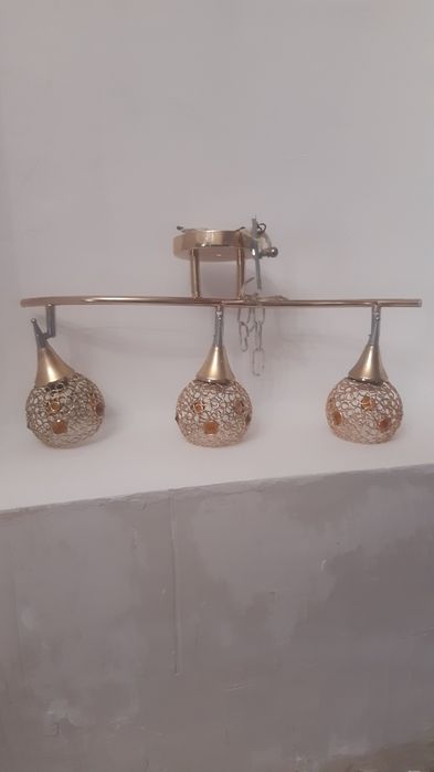 Люстра  7000 тенге