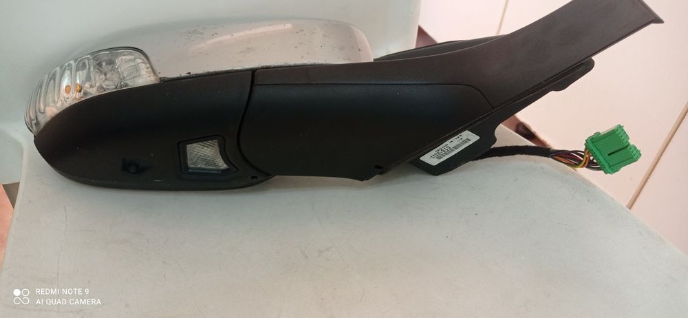 Вольво S80/V70. XC70. Зеркала оригинал.