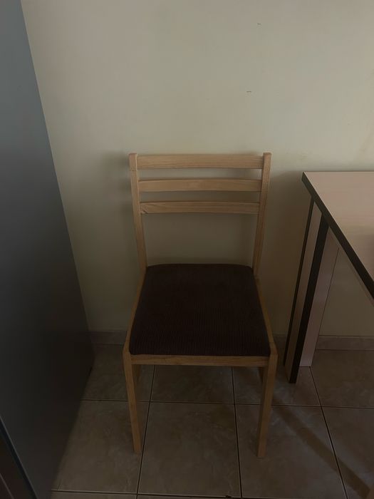 Masă de bucătărie