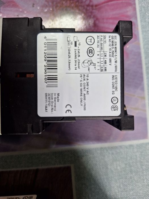 Contactori Siemens  24vdc