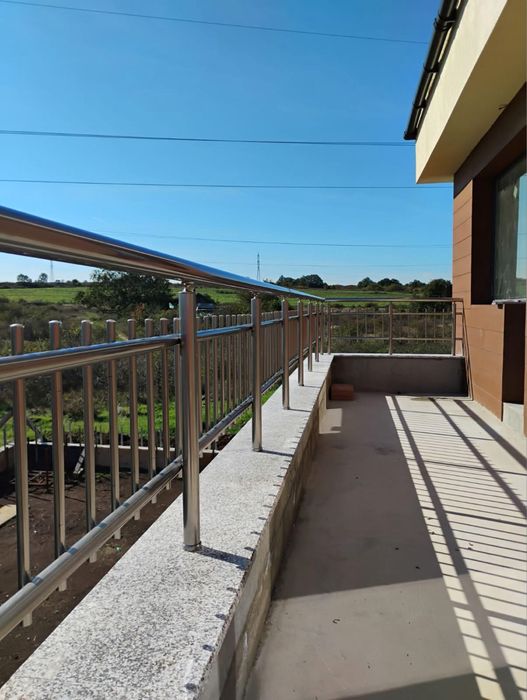 Алуминиеви и стъклени парапети Промоция