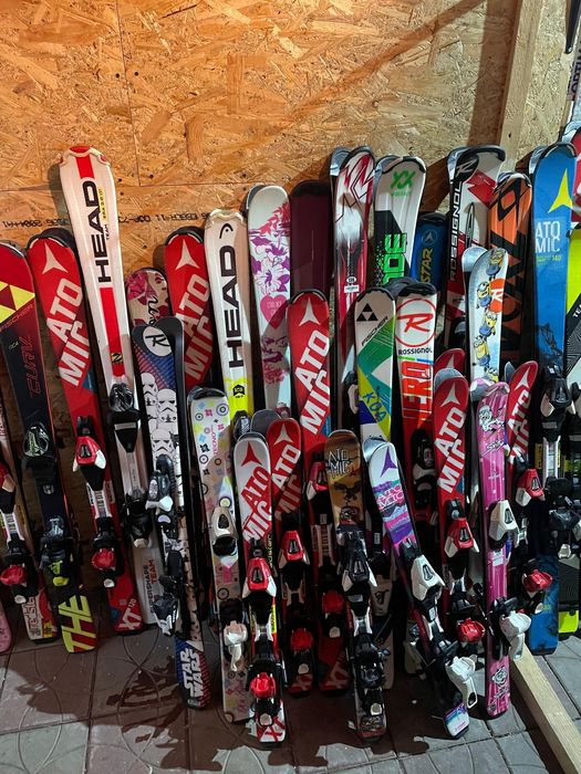 schiuri copii adulti skiuri incepator  intermediari