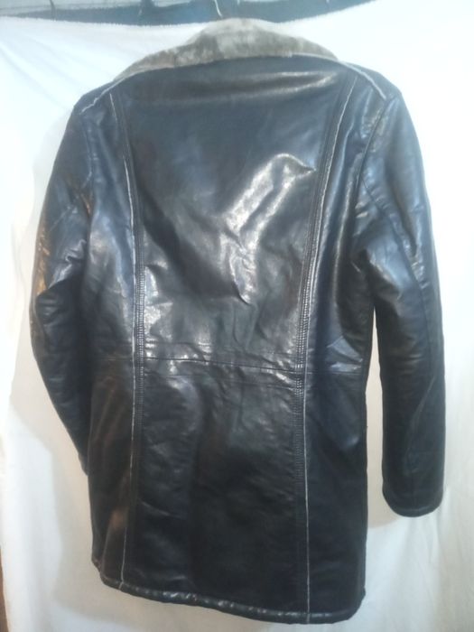 Мужское кожаное пальто.