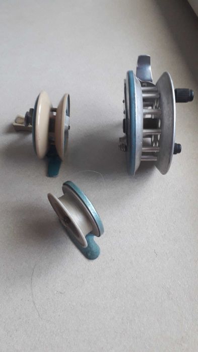 макари мухарки 2 бр