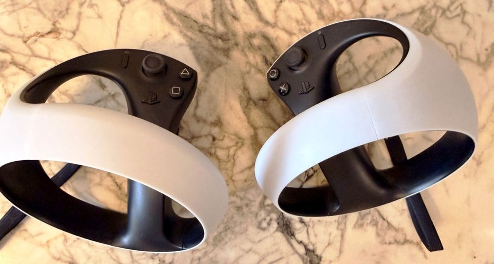 PlayStation VR2 (PSVR2) в хорошем состоянии