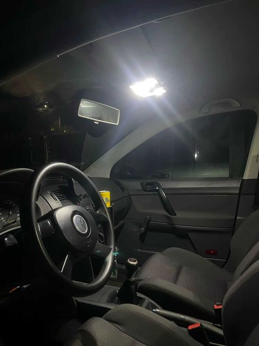 Гаранция! Нови Интериорни LED Крушки за VW Polo 6N 9N 6C 6R