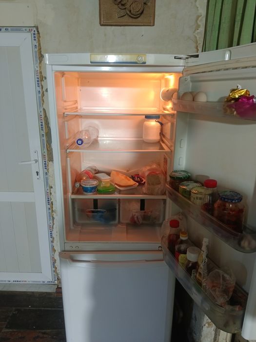 холодильник indesit двухкамерный.