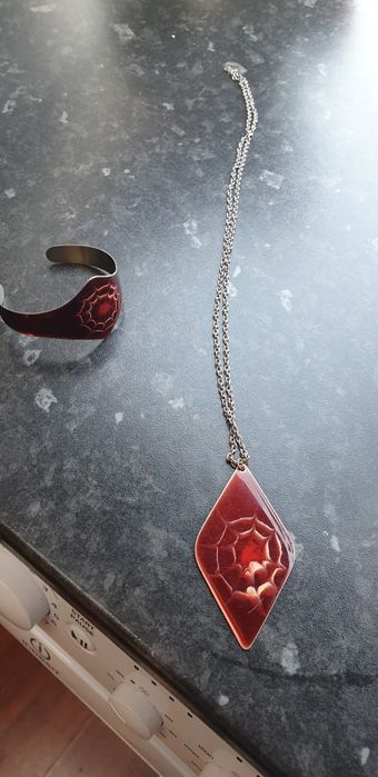 Brățară si colier