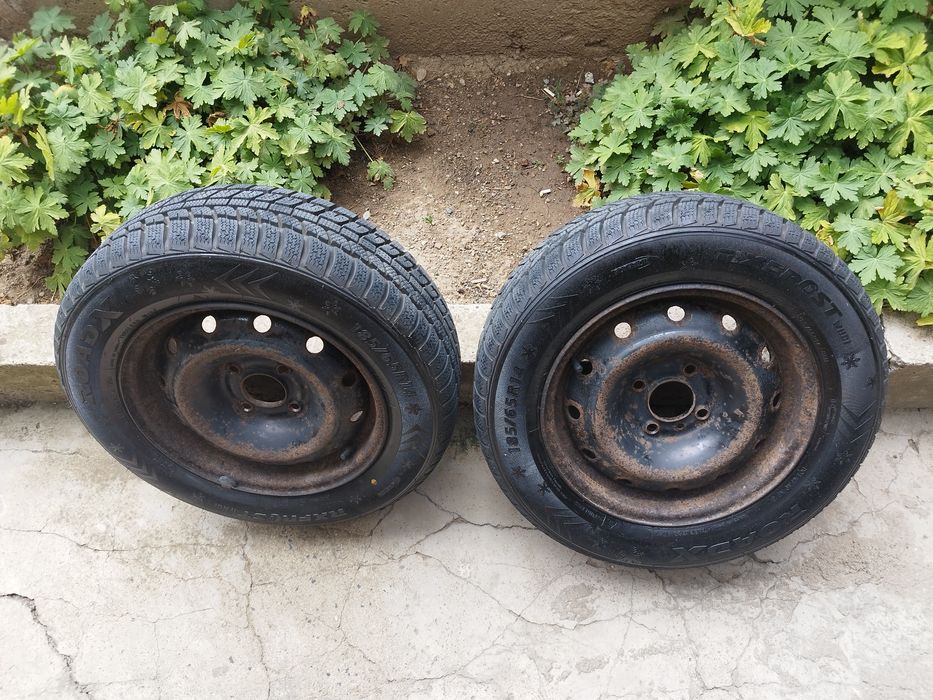 Чифт 14ки зимни гуми