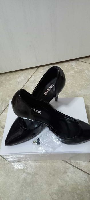 Stilleto superbi Noi marime 39 ,toc de 11cm