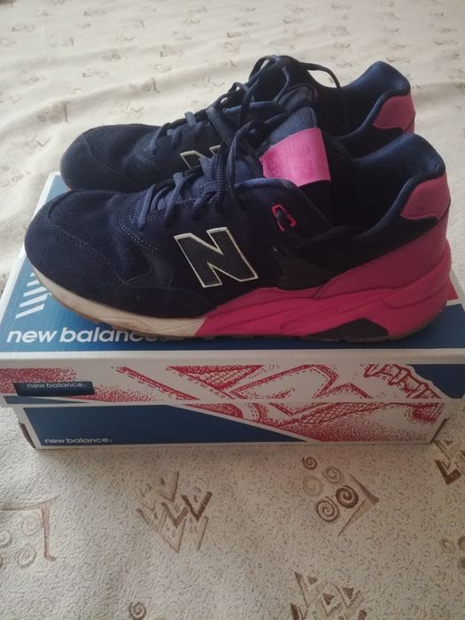 Мъжки маратонки New Balance естествен набук номер 44