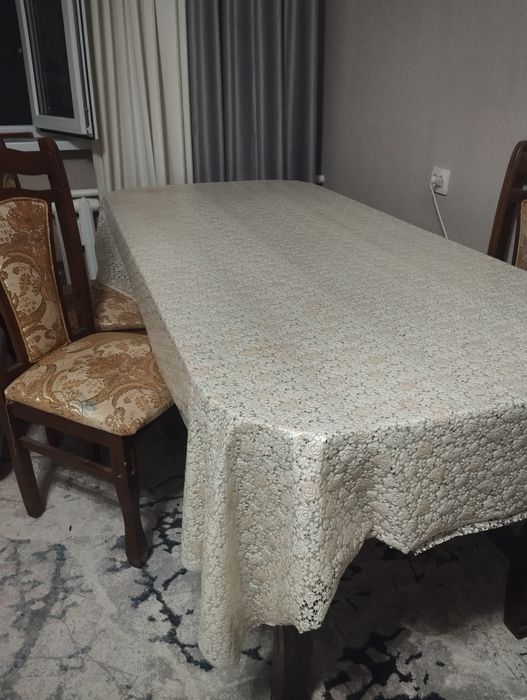 Продам стол со стульями
