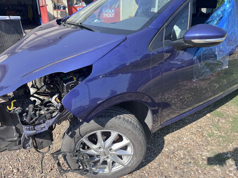 Dezmembrez Peugeot 208 2012-2019
