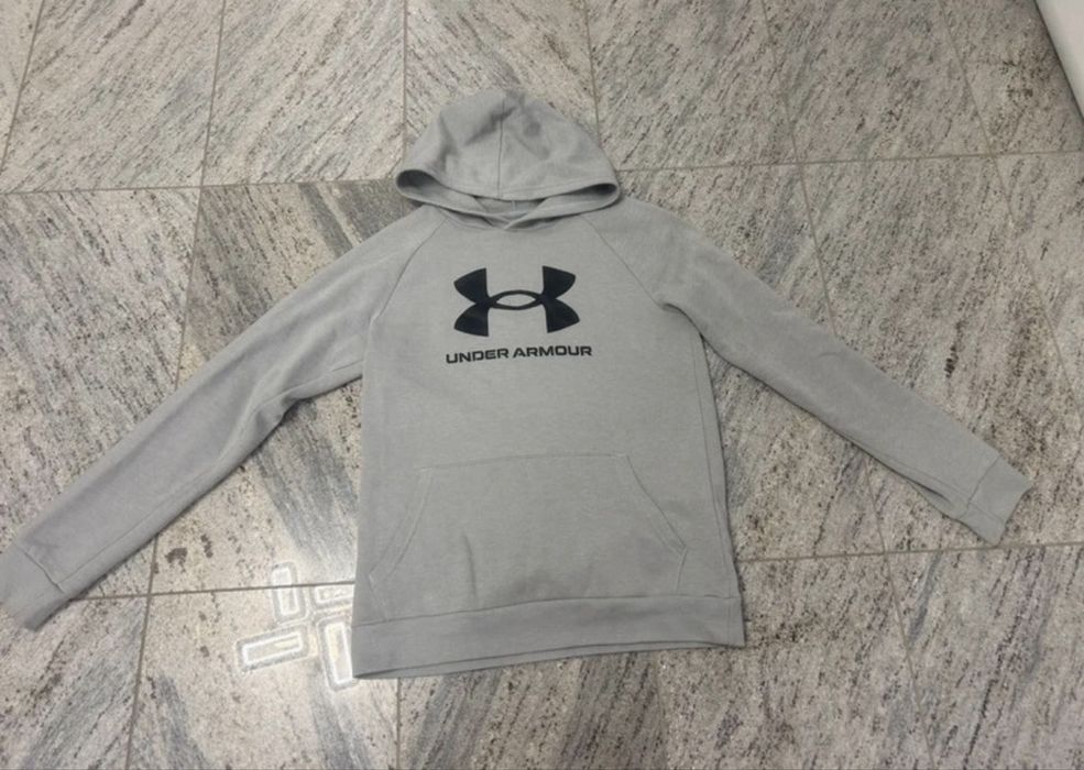 Bluzon Under armour