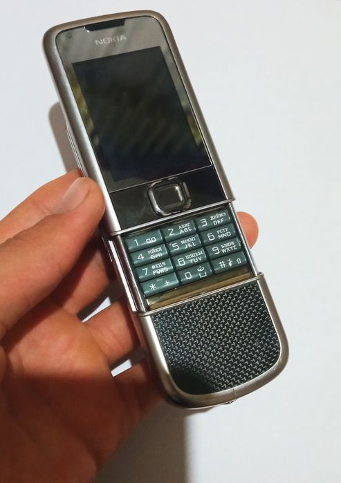 Nokia 8800-Carbon Arte