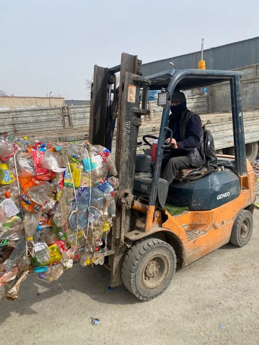 Вилочный погрузчик срочно продается