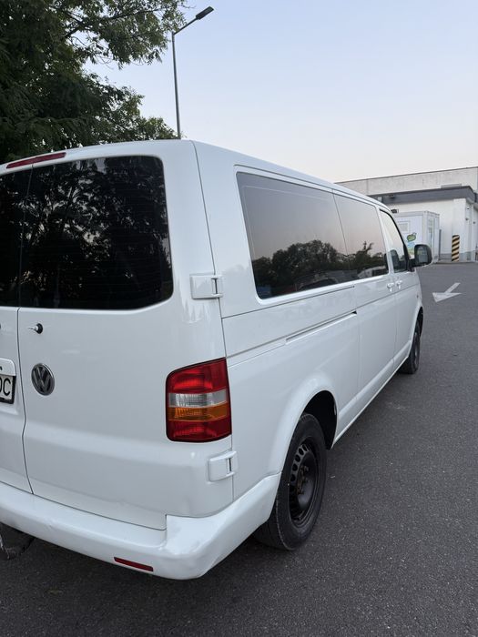 Volkswagen T5 Transporter
