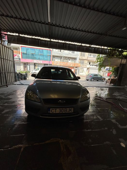 FORD Focus 2004 — imagine 4