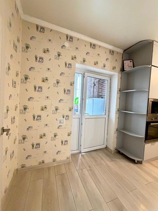 Продается 3 комн квартира