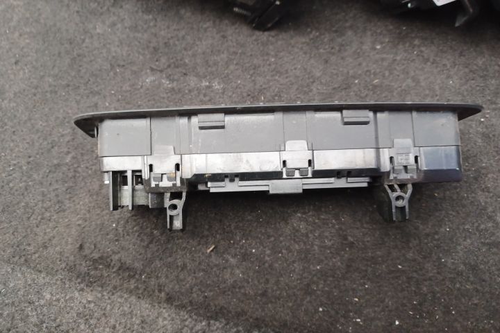 Comanda AC 6J0820043E 6J0820043E Seat Ibiza a 4-a generatie 6J