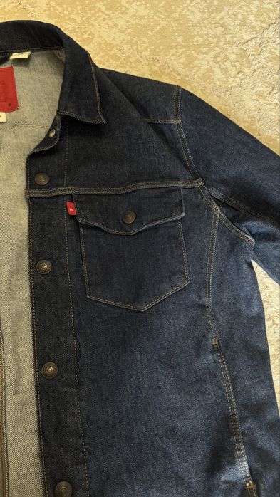 Джинсовая куртка Levis