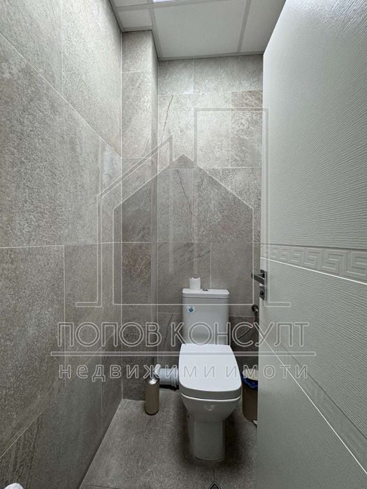 Продава се Офис в Пловдив, Южен - 132 кв.м за 1116 €/кв.м - Снимка #12