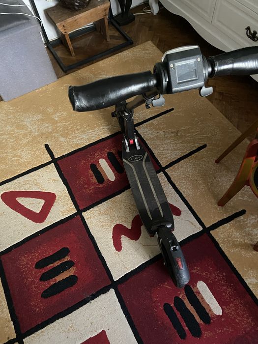 Vand trotineta electrica e-twow impecabila