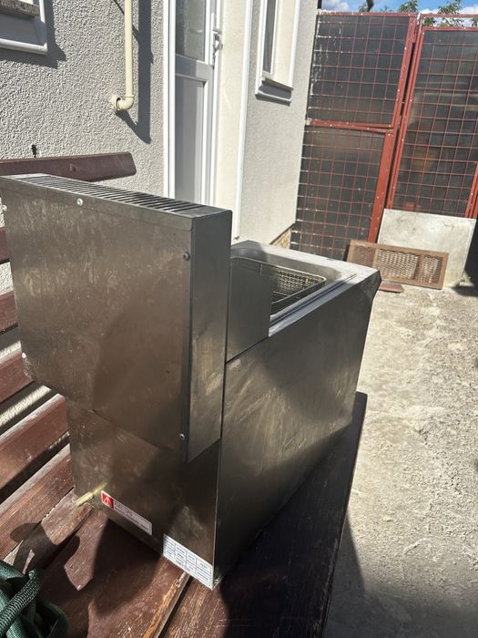 Friteuză profesională pe gaz 8L – Inox – GPL / Gaz Natural
