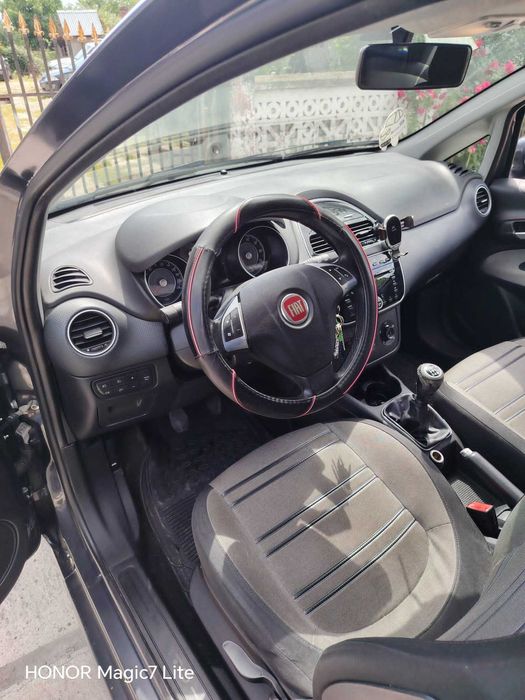 FIAT Grande Punto 2010 — imagine 5