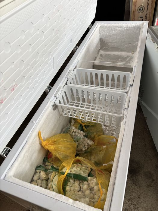 Морозильник Бирюса 680KXQ 600 л белый