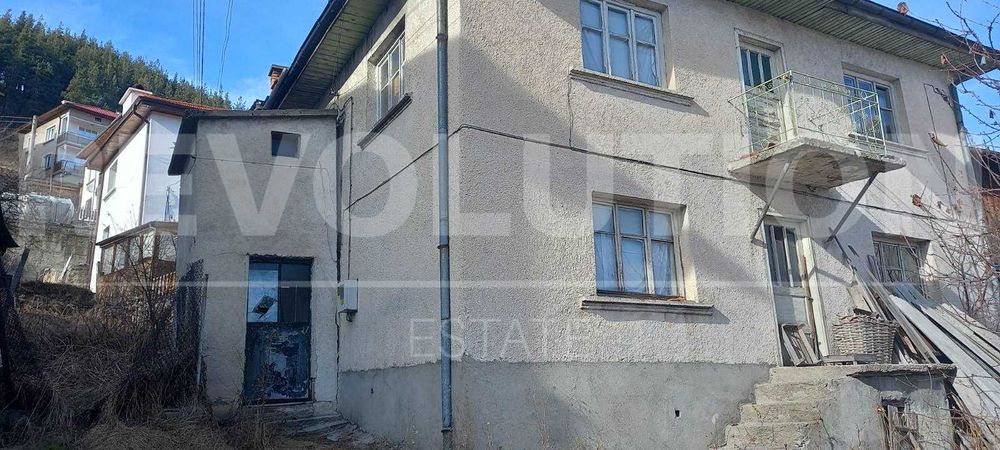 Продава се Къща в Доспат - 144 кв.м за 250 €/кв.м - Снимка #2