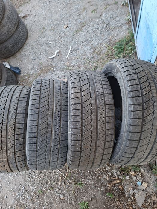 Продам шины. 275/45/20  родах