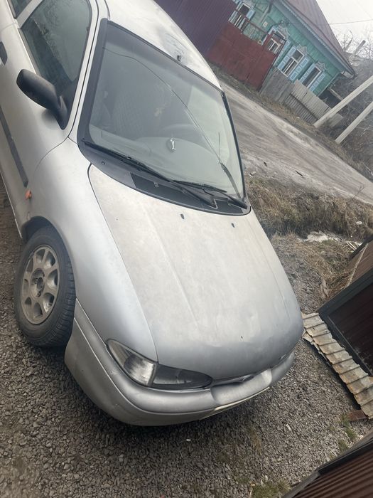 Продам форд срочно