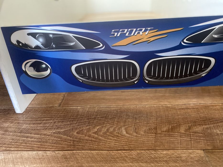 Деткая кровать без матраса