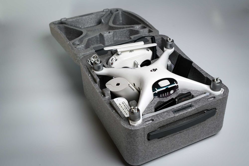 Vand drona Dji Phantom 4 PRO