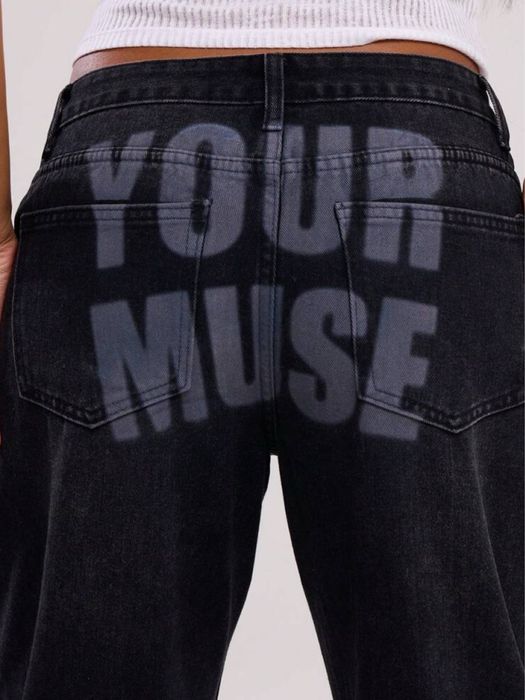 Дамски дънки с щампа