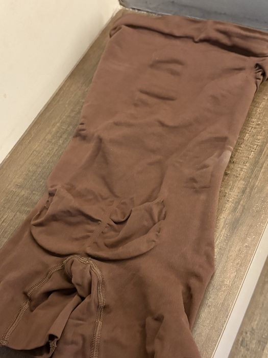 Aritzia стягащо бельо, цвят cocoa