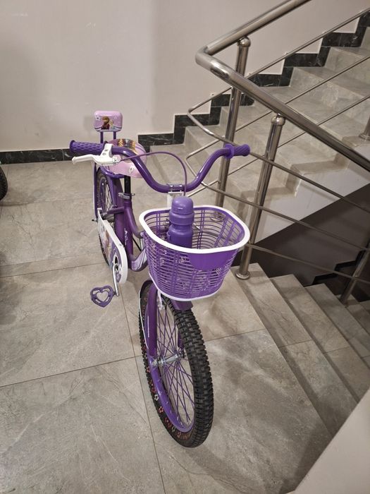 Продам велосипед для девочек.