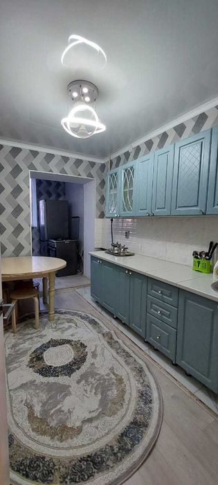 Посуточно свежий ремонт 4 комн.