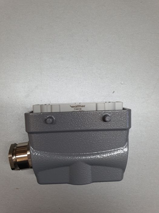 Stecher harting 16 contacte