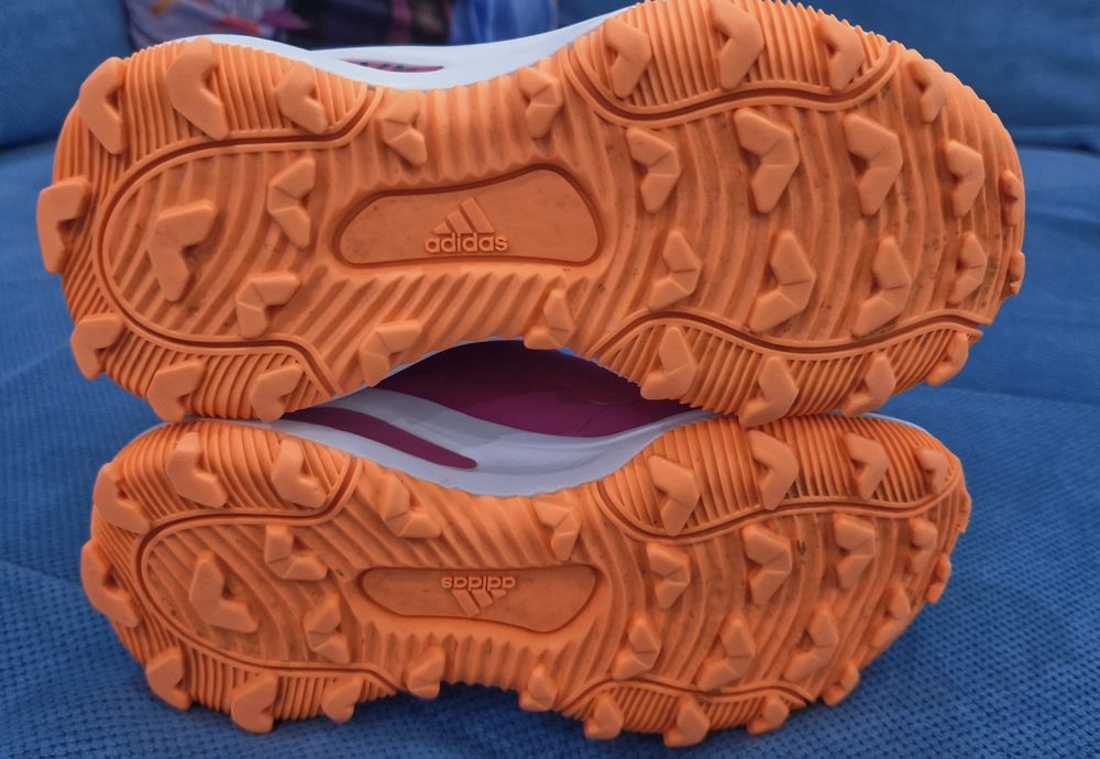 Детски спортни обувки Adidas